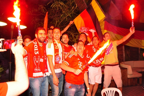 Champions League Semi Finals at Shtrumpf